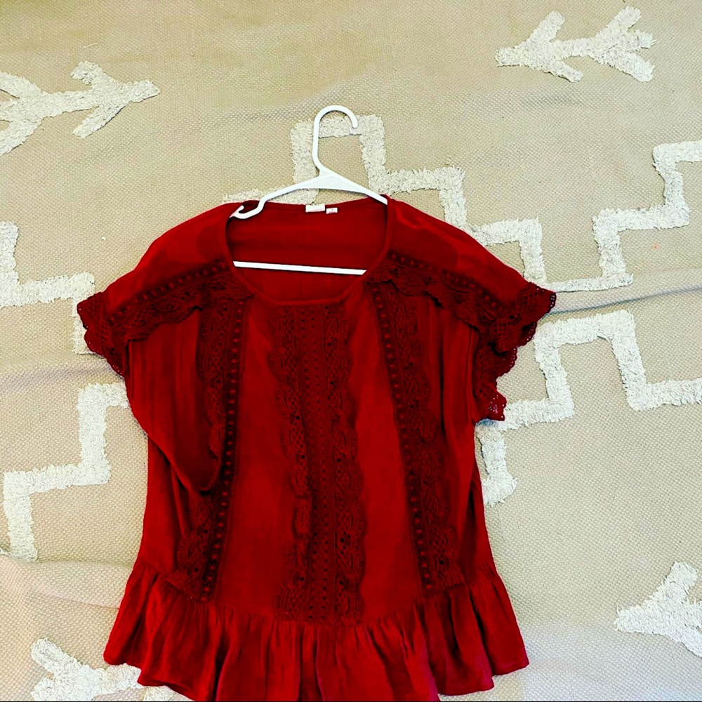 Maroon T-shirt